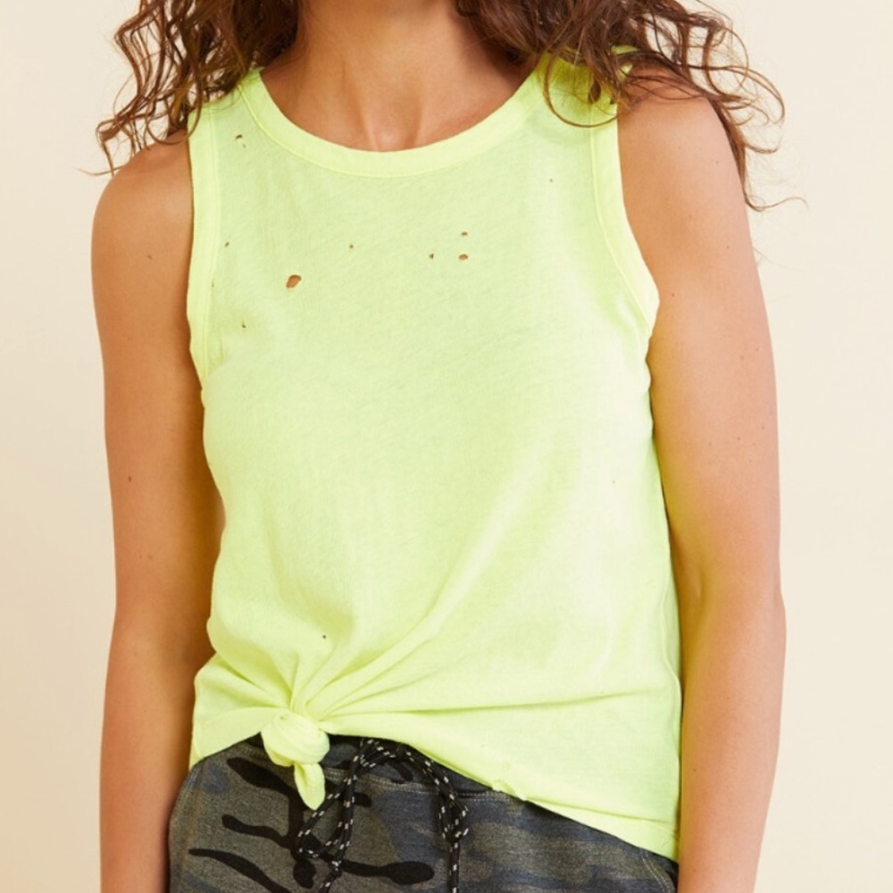 Chaser tank -never worn